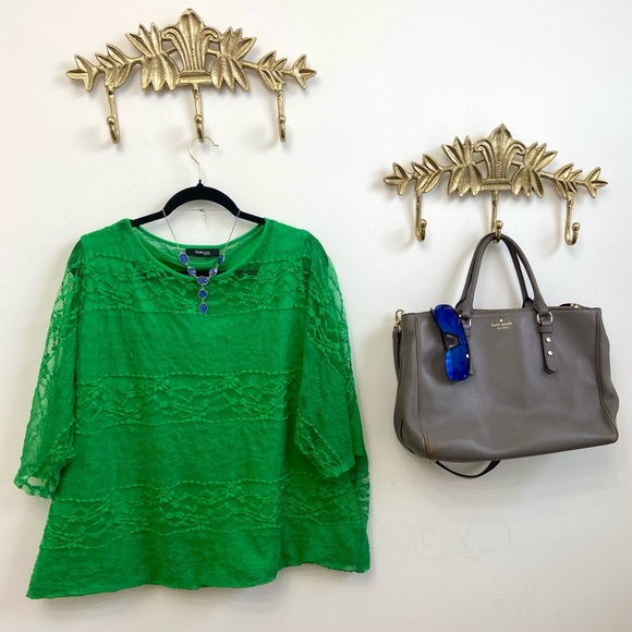 Style & Co. Tops - 💚Chic Kelly Green 💚 lace over layered blouse Xl pit 25” l 26”